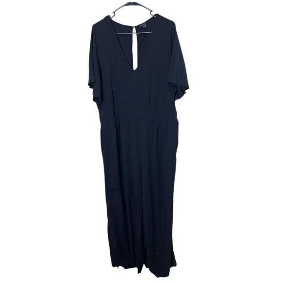 Torrid‎ Challis Flutter Sleeve Jumpsuit Womens 3X Black - Picture 1 of 8